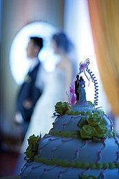 末世搜打撤游戏《立方救赎》上架Steam 性感美女多